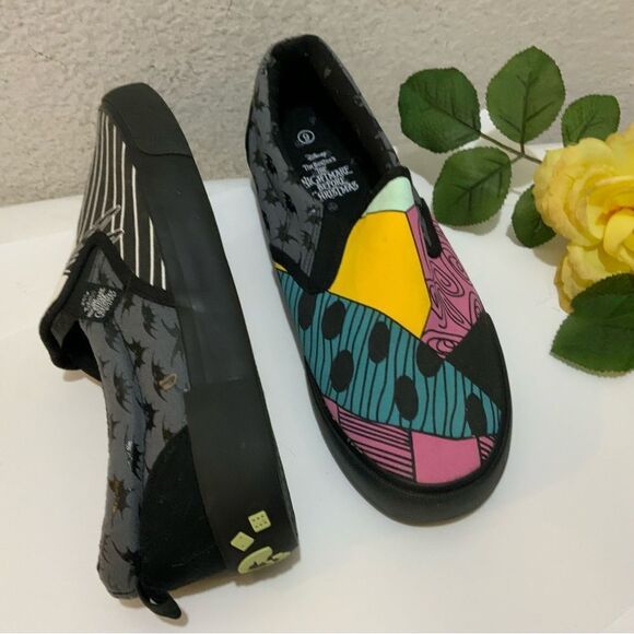 Disney X Ground Up Tim Burton's Nightmare Before Christmas Jack & Sally Loafer's - Picture 8 of 10